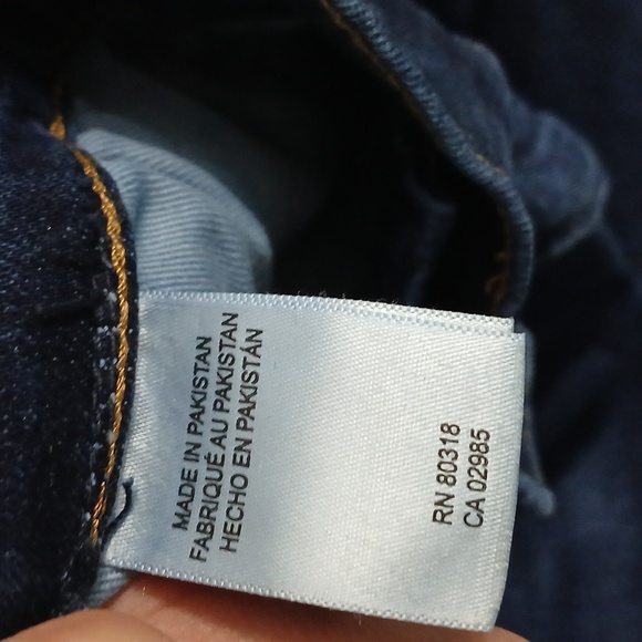 Lucky brand men Blue Jeans, pre-owned excellent conditions sz 36/29, - Picture 6 of 9